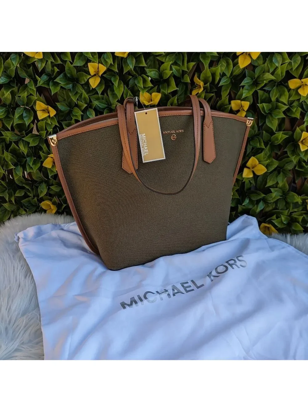 Michael Kors Emilia Large Tote Bag Olive Canvas Brown Leather Trim Gold Hardware